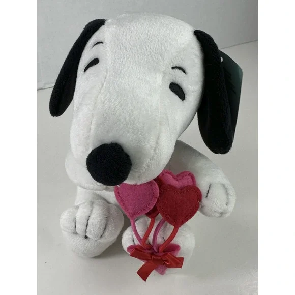 Hallmark Peanuts Snoopy Valentine Felt Hearts Small 6" Plush New With Tag - Picture 7 of 8